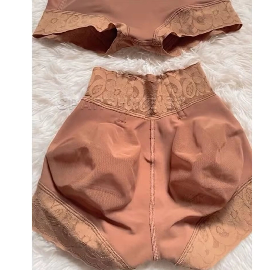 FAJAS COLOMBIANAS - LIZZCELL