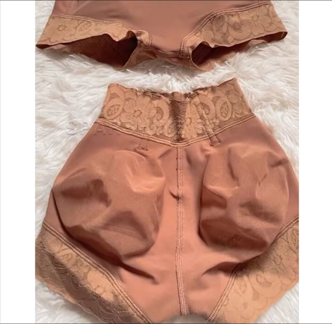 FAJAS COLOMBIANAS - LIZZCELL